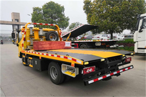 华宁道路救援拖车报价