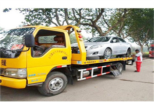 华宁附近24小时汽车拖车服务热线