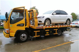 华宁附近拖车救援24小时服务热线